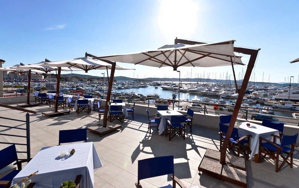 Hotel In Biograd Na Moru Luaran gambar
