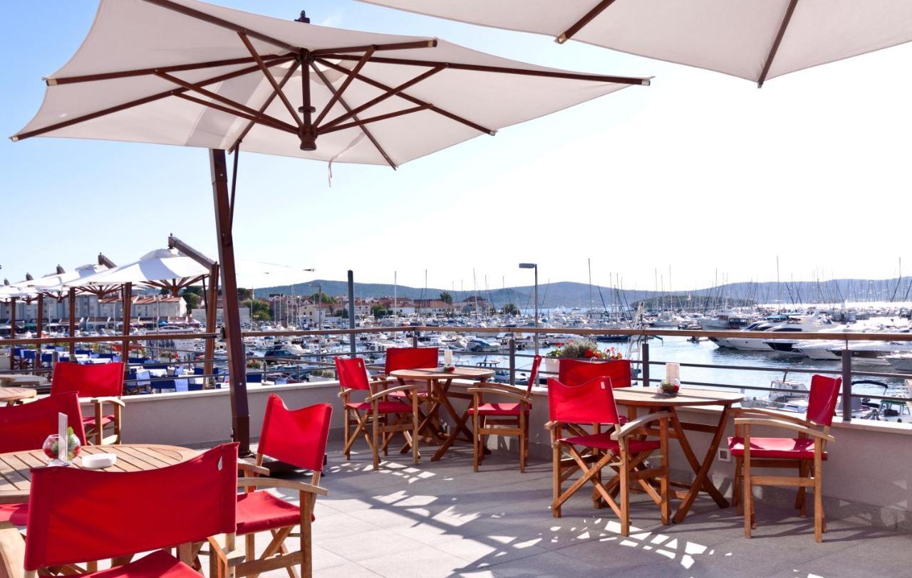 Hotel In Biograd Na Moru Luaran gambar